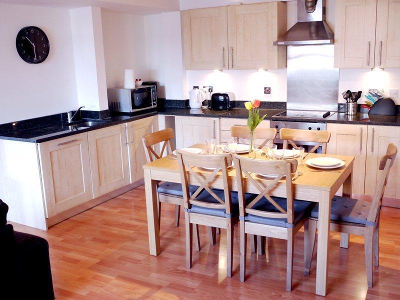 Premier Tower Bridge Apartment Londra
